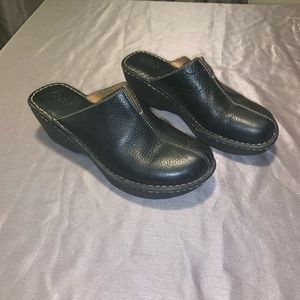 GNW Clogs sz 10m